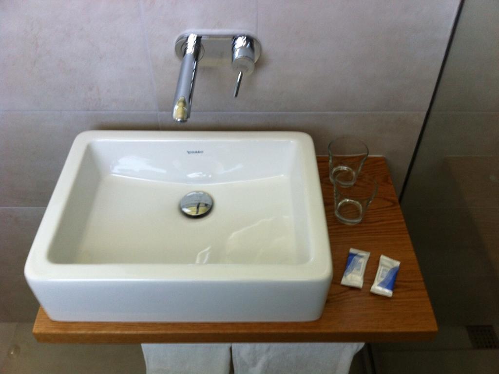 Hostal La Palma Форнельс Экстерьер фото