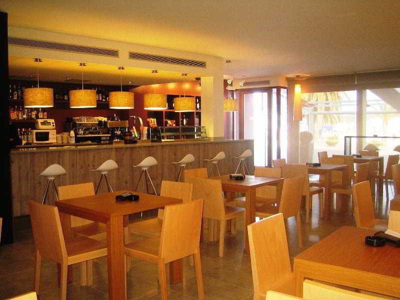 Hostal La Palma Форнельс Экстерьер фото